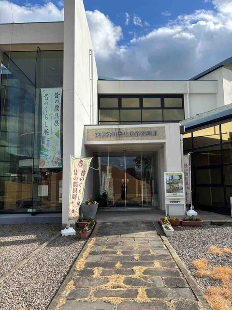 7DB58C3D-C4AD-444F-BA56-CC0688952048