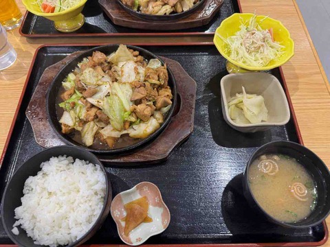 6DAC0DDE-2FE9-408C-8B1D-066B8F1B6671