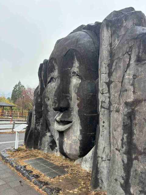 0E7E21D3-6C24-46FE-8DE2-587C18E01E8C