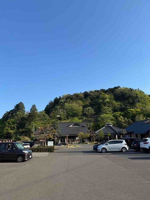 F684EDCE-3241-42DB-9A43-AA6486E047B0