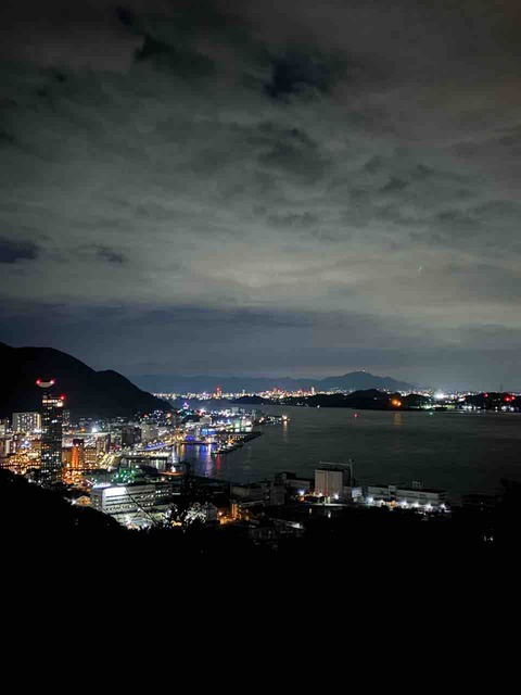 27532070-A76B-4C24-84C5-0428484C5255