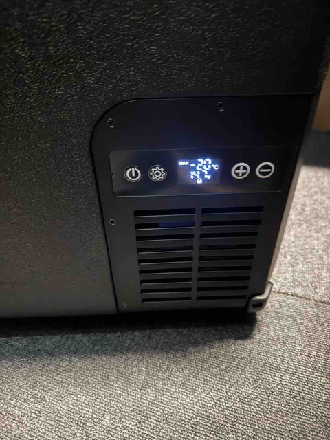 CEB8D45A-C460-42E9-8922-8BBA128F7901