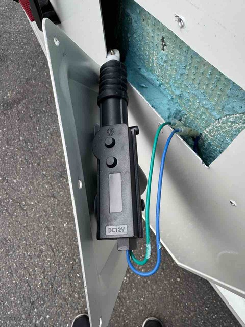 3E160F26-F549-4086-8E5B-6E069DFFBED7