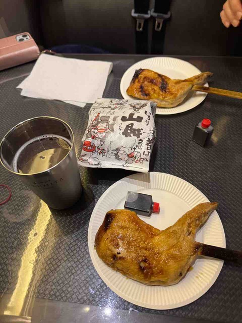 CD77FD7F-7D82-4875-A659-DD5A554914B5