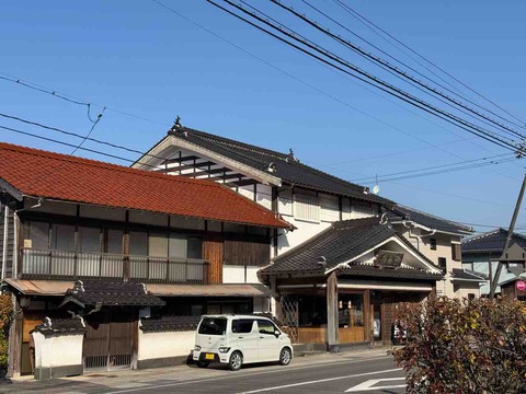 CF5C1019-1D42-4F2E-B66F-848A633374AF