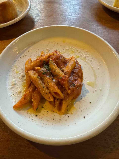 6394FF82-D254-44EA-8024-C11C4E38E449