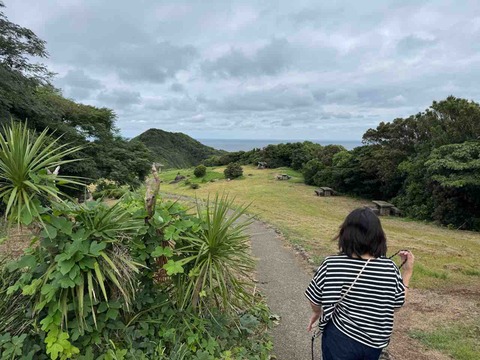 5492F131-4396-48B8-8E43-709EB1E36702