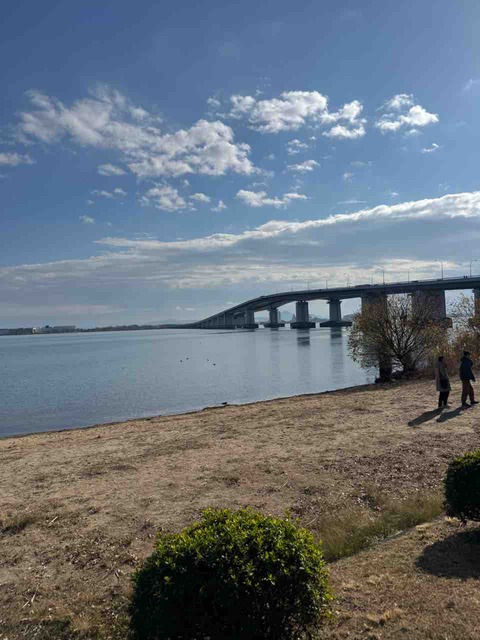 1C48E7B9-CEC2-4A0B-9FB7-B21F2BC8D1BC