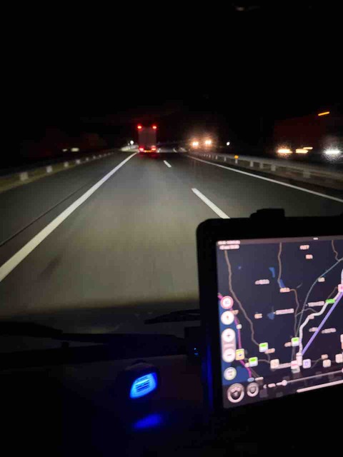 E48589BE-06BC-4D18-9EA5-27909EE14F3B