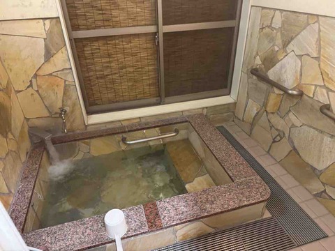 C39D4C10-D5D7-4CC7-9954-9349B7273664