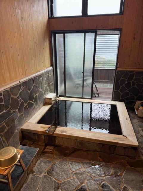 90BC5DF8-6F9E-460C-965D-777321653972