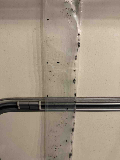 F2BC65E8-6BC5-47B1-9F69-FC10085C59DD