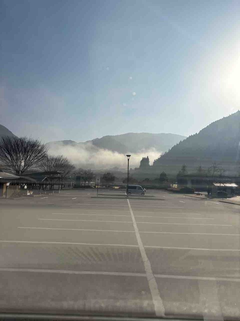 D74FA2A1-98A9-4375-AC14-78331ABE564A