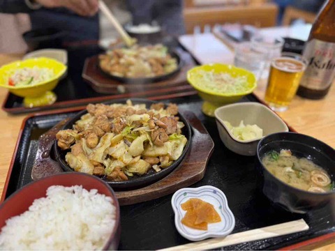 281A8B1C-3045-4260-8E4D-6E74F2649B7B