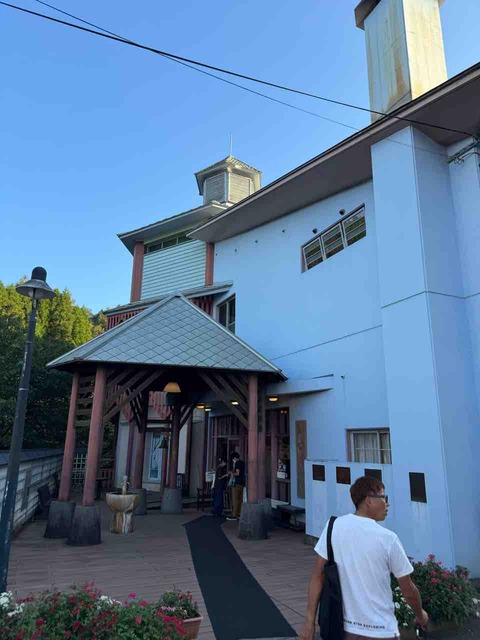 1C08F652-7516-4B40-B1FF-6CCF3ABA3AE5