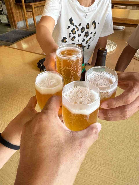 EC6C2356-CB4C-4DB8-B915-F4F47595A2F3