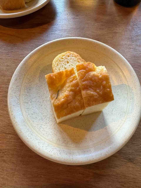 75812D37-887E-4E8A-831F-338E8561C9B2