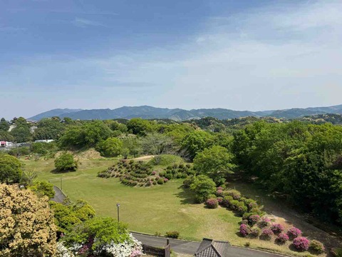 4C75F4E9-CE1E-46F8-A1D2-58C93884BA01