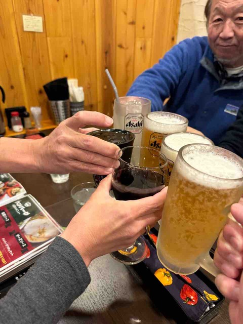 FDF2D4B9-19D0-40AE-B2D4-9153BD353CE2