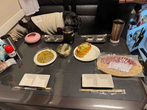 E9BF3083-73A6-408B-AF92-5A410A374C0B