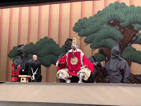 5C45C25C-DDFE-4AFA-BB7F-8635FF4FA7FF