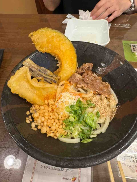 6733ECC0-0F11-4D88-8264-25C018042E56