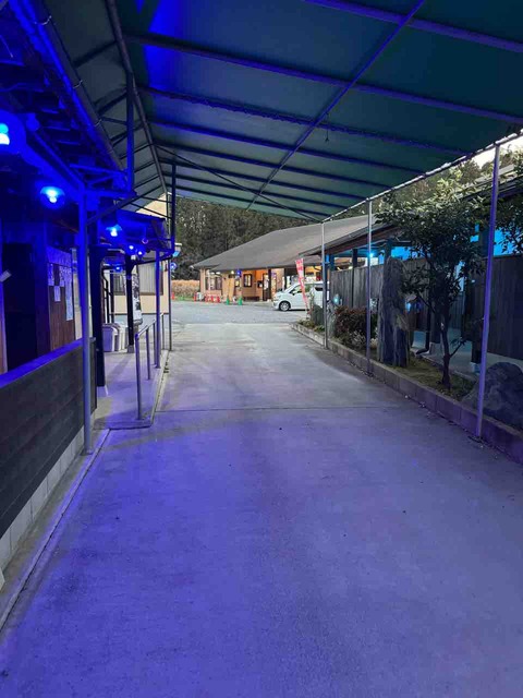 4DE23292-0B72-445A-AD20-E28E77B0A5BB