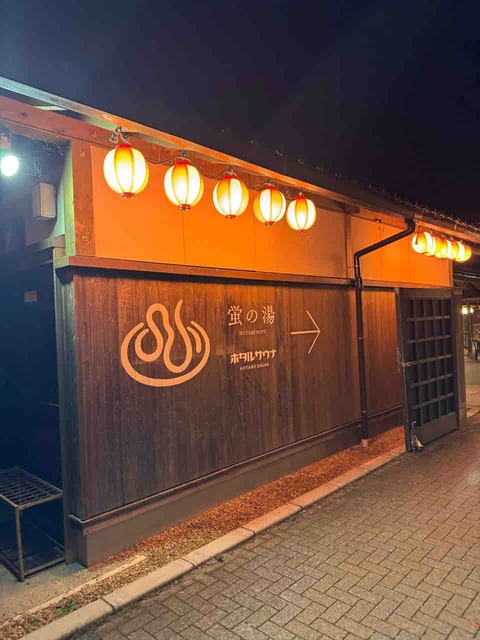 CCDA065C-E1FF-4CAE-9D91-5AEA6A07DCFF