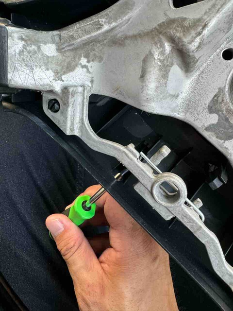 6D2BE37F-4595-45B7-9314-C2CEC1AB2B7E