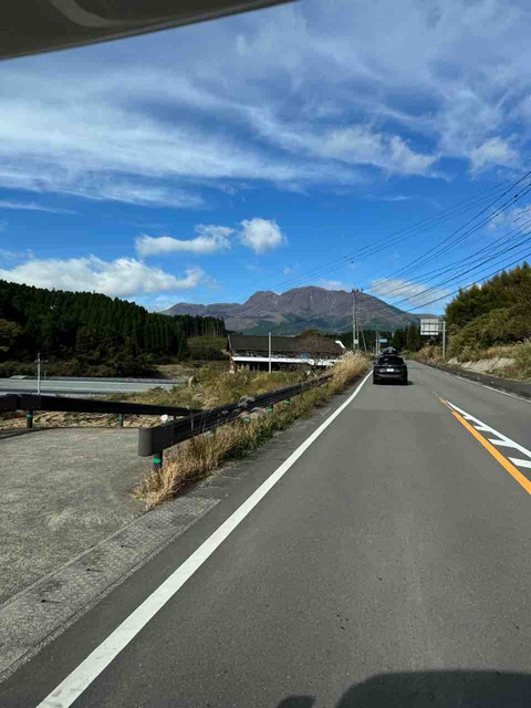 83D5E757-A455-443D-81C1-1517D178B8B3