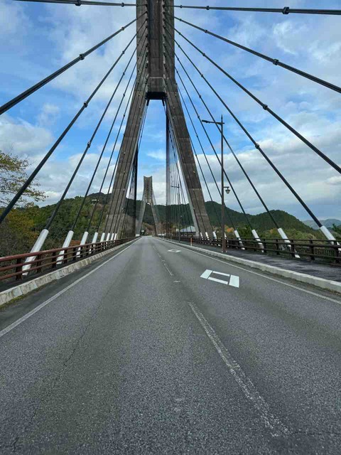 B4497A00-C949-4CC5-A78A-E280476404F6