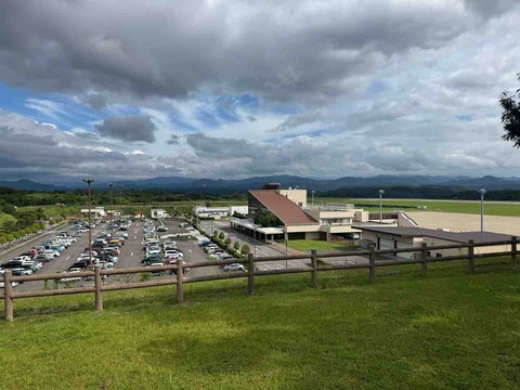 C2F71DDE-1852-4D2C-9A6E-159C6A434D74