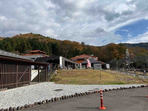 5169E0D2-20EA-45B8-9FD9-27FAFE868738