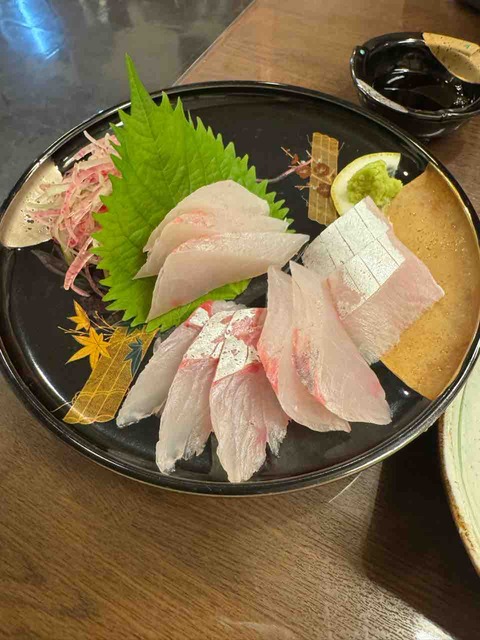 B2ED7FB4-973F-4085-B0FB-7D00A318A8DC