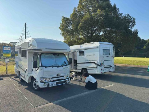 18958903-58F0-4AD4-830B-994900A9F98E