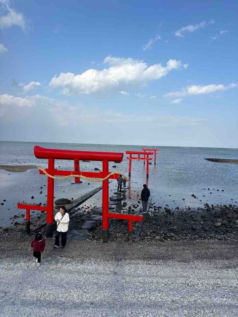 5BBBA892-E04A-4AC4-AACB-3A50E05D676D