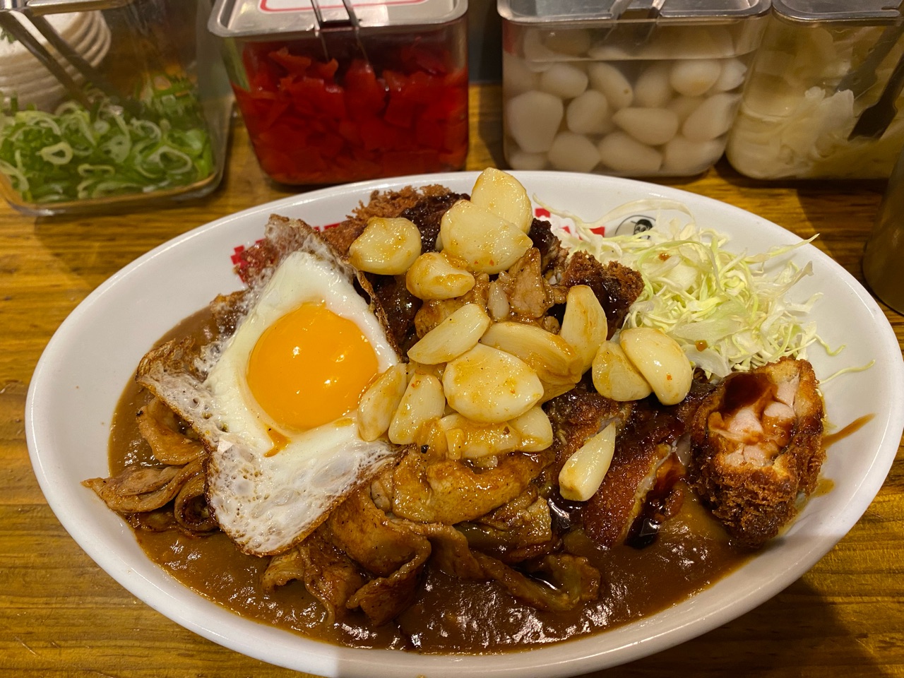 神戸スタミナカレーはすた丼とゴーゴーカレーを足して2で割ったようなお店だった Fatmount S Story
