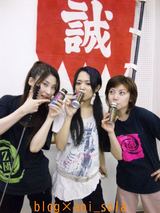 5ca6987d.jpg