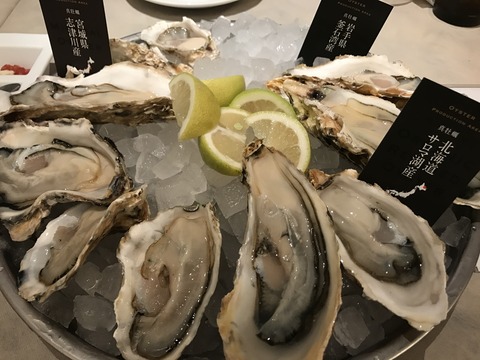 フモフモさん　お散歩ブログ　オイスターバー　牡蠣