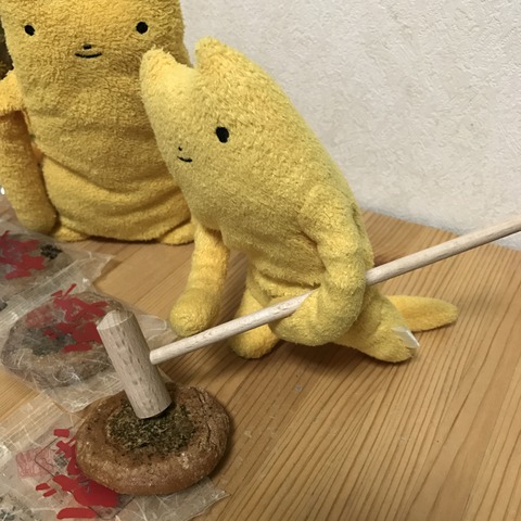 フモフモさん お散歩ブログ 三重県伊賀地方名物 かたやき