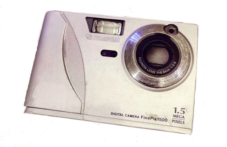 フイルム時代、私が使用した最後のマニュアルカメラ。キャノンT-70