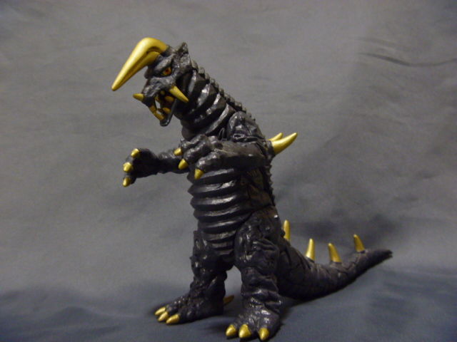 究極大怪獣 ナックル星人&ブラックキング : 蒼色全開