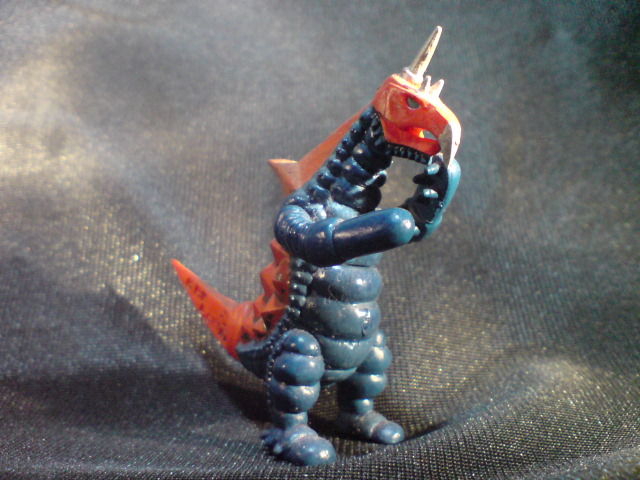 キャラエッグ&ワンダーカプセル ウルトラマン : 蒼色全開