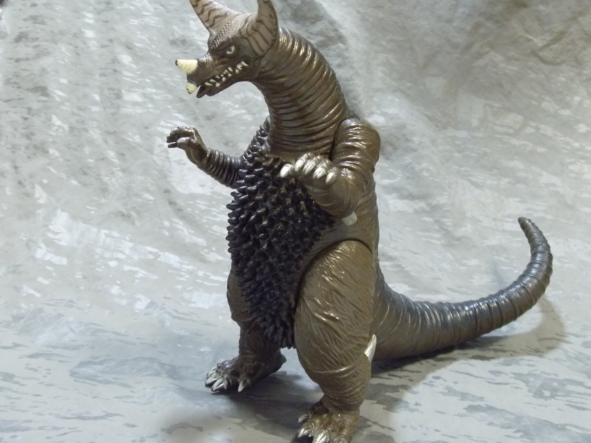 パワードゴモラ : 蒼色全開