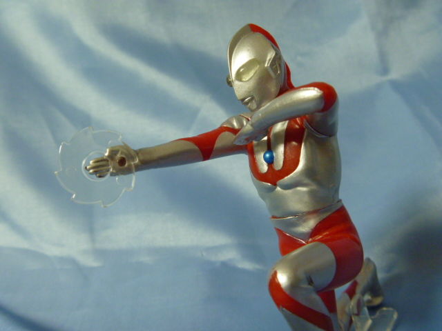 【新品未開封】HDM創絶 ウルトラマン 遊星から来た兄弟編 Bタイプ 父 ニセ Amazon.co.jp: HDM 創絶 ウルトラマン 遊星から来た兄弟編