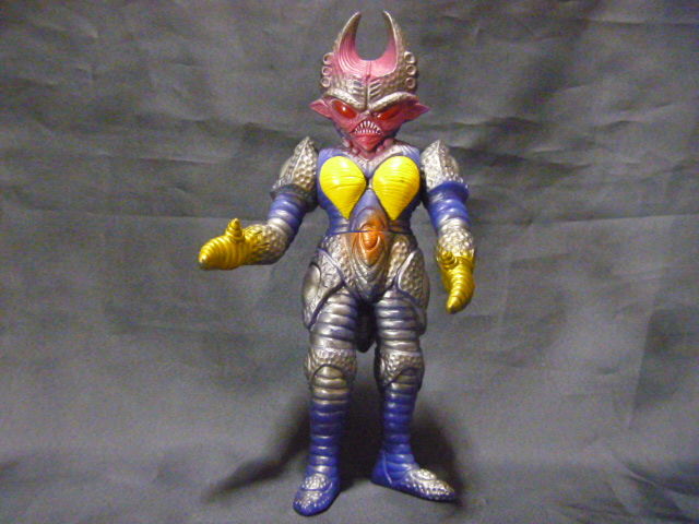 ウルトラ怪獣シリーズ レディベンゼン星人 : 蒼色全開