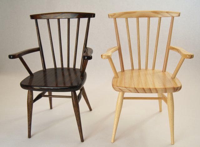 ブラウン色の肘掛け椅子です 工房ブログ ドール家具青い鳥工房