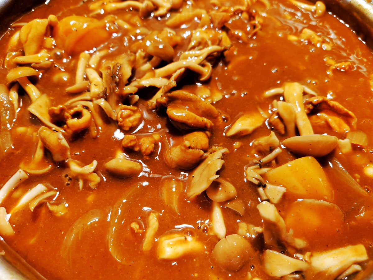 本 挽き カレー アレンジ 本挽きカレーで作る ごろごろ野菜のスープカレー レシピ S B エスビー食品株式会社