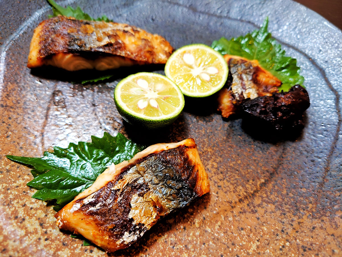 おうちご飯 ボラの刺身 塩焼き 潮汁 青木葉 Eatful Life