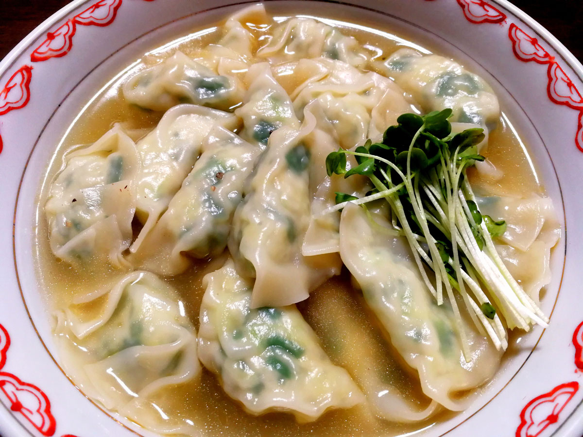 おうちご飯 鶏胸肉ミンチとニラ紫蘇キャベツの水餃子 青木葉 Eatful Life おうちご飯 鶏胸肉ミンチとニラ紫蘇キャベツの水餃子 青木葉 Eatful Life